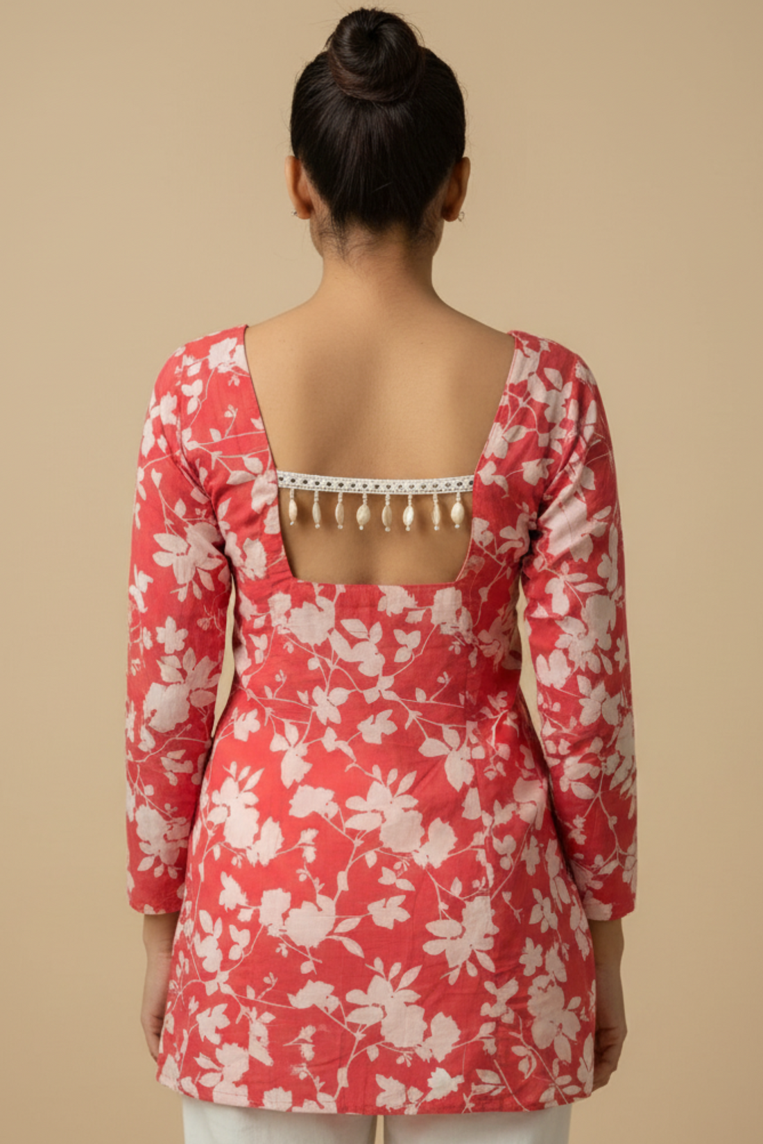 Gulaabo Shell Kurti