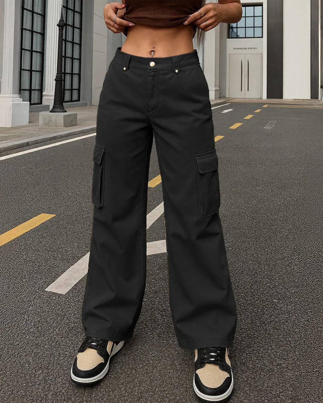 Y2K Baggy Fit Women Cargo In Black